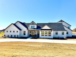 12301 Bella Sera Drive, Fort Worth, TX 76126