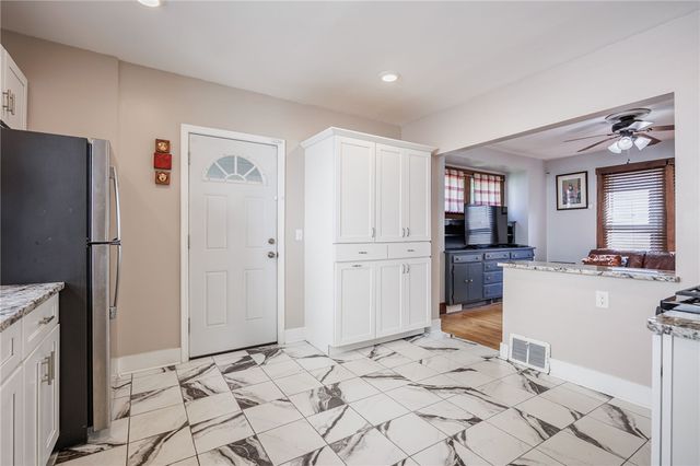 56 Mckinley Street, Rochester, NY 14609