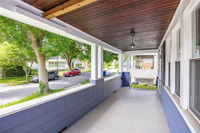 56 Mckinley Street, Rochester, NY 14609