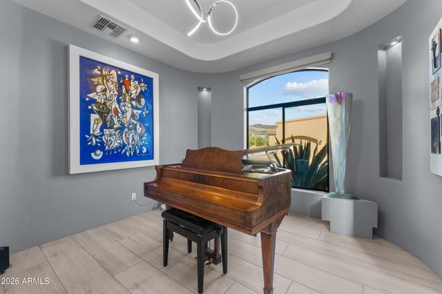 9113 E ODESSA Street, Mesa, AZ 85207