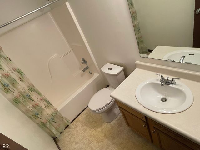 8141 Whitaker Valley Boulevard, Indianapolis, IN 46237