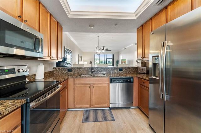9525 Avellino WAY 2615, Naples, FL 34113