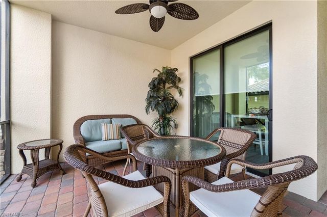 9525 Avellino WAY 2615, Naples, FL 34113