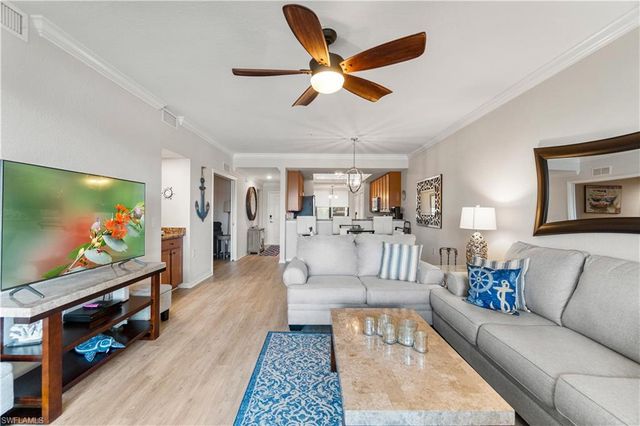 9525 Avellino WAY 2615, Naples, FL 34113