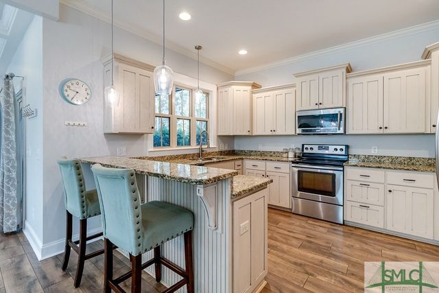 200 Ridgewood Park Court, Richmond Hill, GA 31324