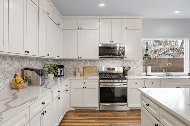 611 Elliott ST, Taylor, TX 76574