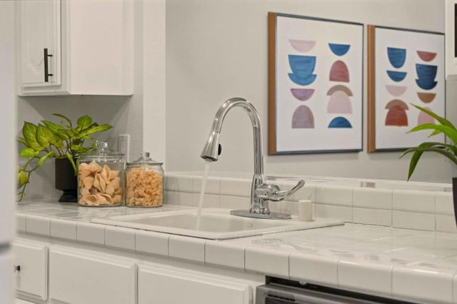 576 W Parr Avenue 3, Los Gatos, CA 95032