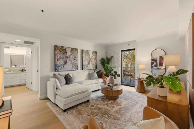 576 W Parr Avenue 3, Los Gatos, CA 95032