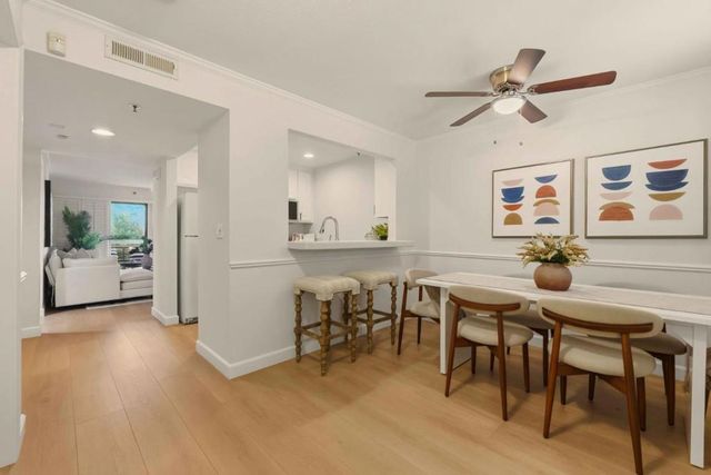 576 W Parr Avenue 3, Los Gatos, CA 95032