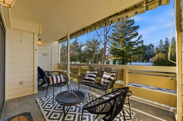 576 W Parr Avenue 3, Los Gatos, CA 95032