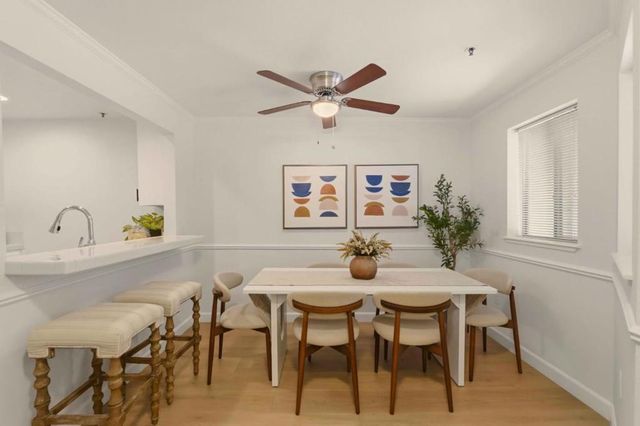 576 W Parr Avenue 3, Los Gatos, CA 95032