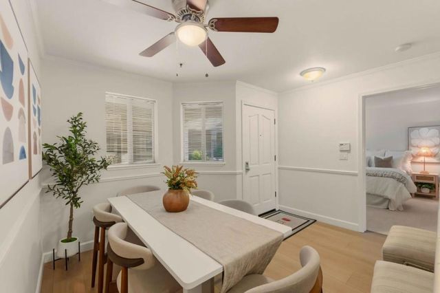 576 W Parr Avenue 3, Los Gatos, CA 95032