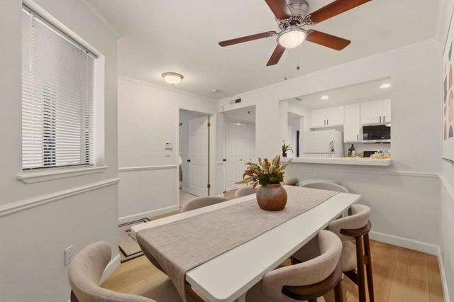 576 W Parr Avenue 3, Los Gatos, CA 95032