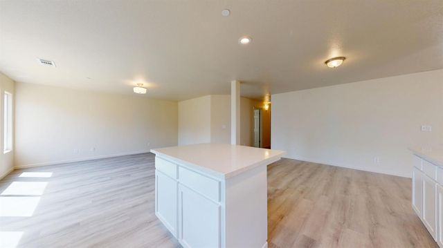 5630 Landon Ln, Riverbank, CA 95367