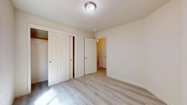 5630 Landon Ln, Riverbank, CA 95367