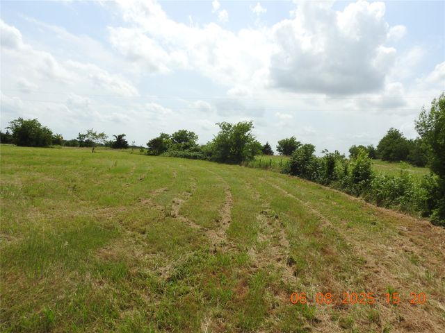 3928 Fm 1563, Ladonia, TX 75449