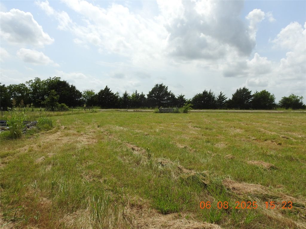 3928 Fm 1563, Ladonia, TX 75449