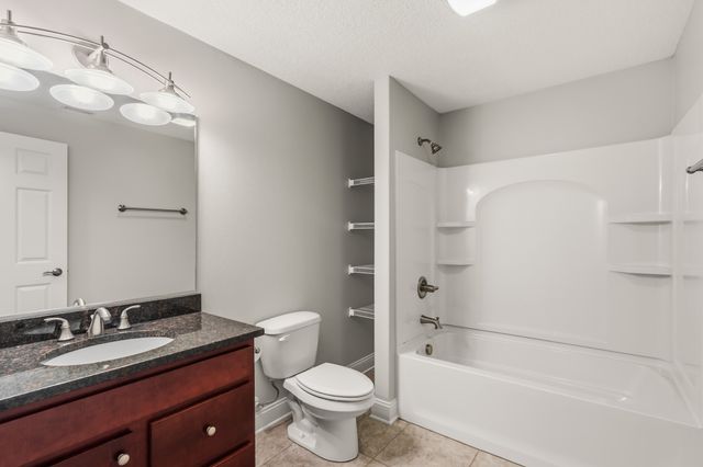 3526 NE Renaissance Drive, Ankeny, IA 50021