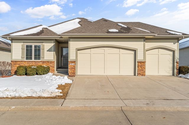 3526 NE Renaissance Drive, Ankeny, IA 50021