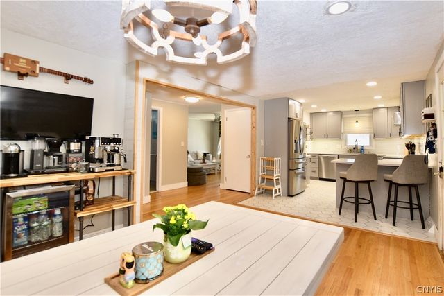 106 Pinewood Drive, Clay, NY 13090