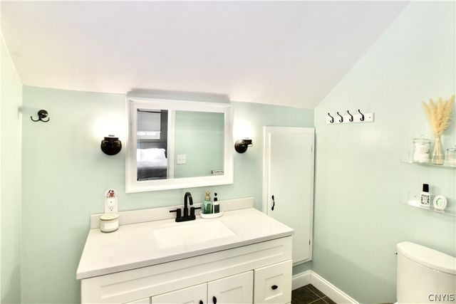 106 Pinewood Drive, Clay, NY 13090