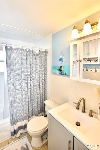 106 Pinewood Drive, Clay, NY 13090