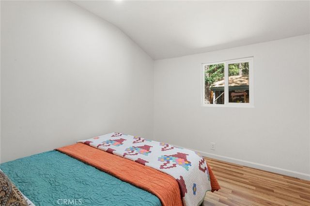 925 W Rainbow Boulevard, Big Bear City, CA 92314