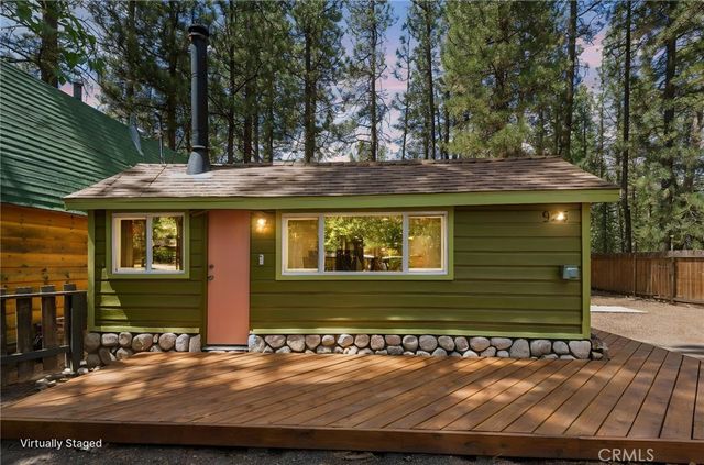 925 W Rainbow Boulevard, Big Bear City, CA 92314