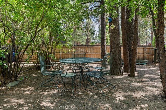 925 W Rainbow Boulevard, Big Bear City, CA 92314