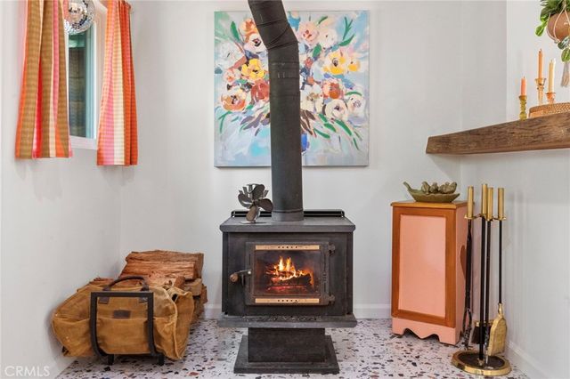 925 W Rainbow Boulevard, Big Bear City, CA 92314