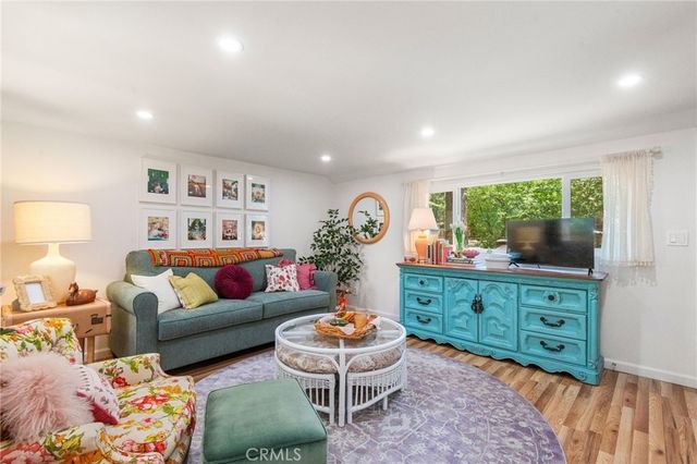925 W Rainbow Boulevard, Big Bear City, CA 92314