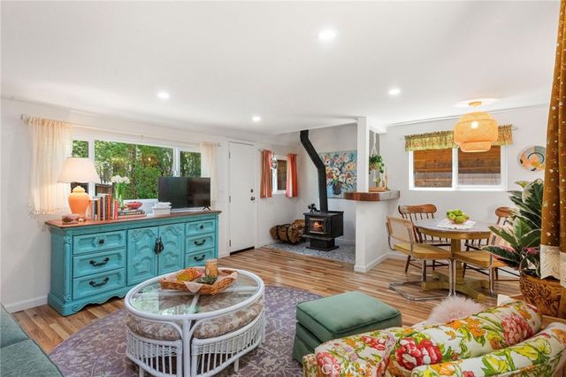 925 W Rainbow Boulevard, Big Bear City, CA 92314