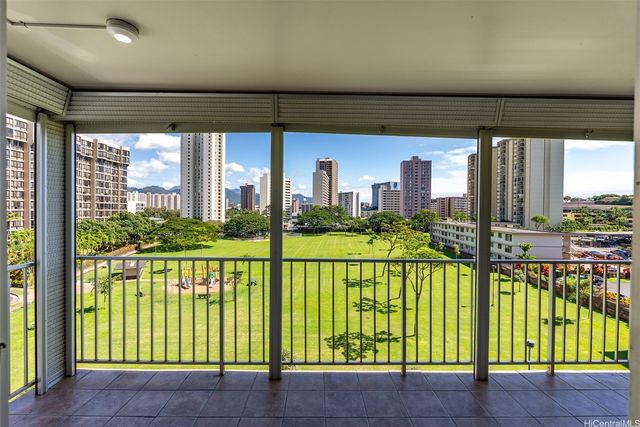 909 Ala Lilikoi Street 515, Honolulu, HI 96818