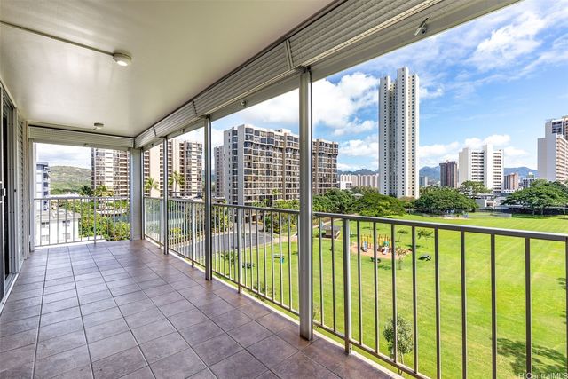 909 Ala Lilikoi Street 515, Honolulu, HI 96818