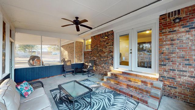 1843 Palomino Circle, Sumter, SC 29154