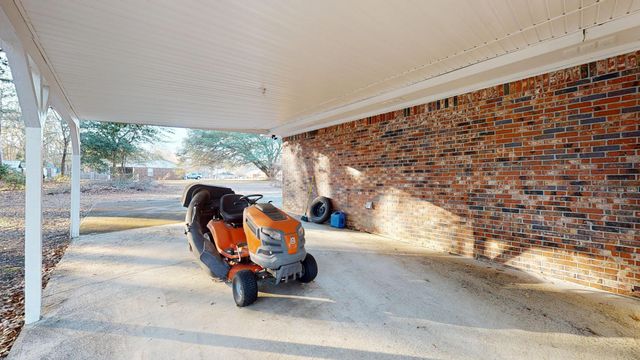 1843 Palomino Circle, Sumter, SC 29154