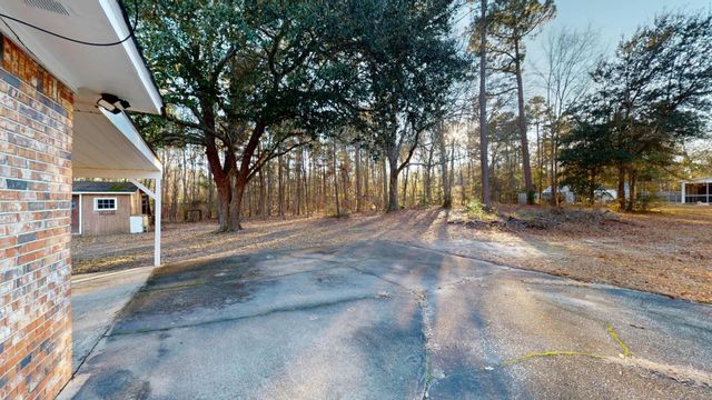 1843 Palomino Circle, Sumter, SC 29154