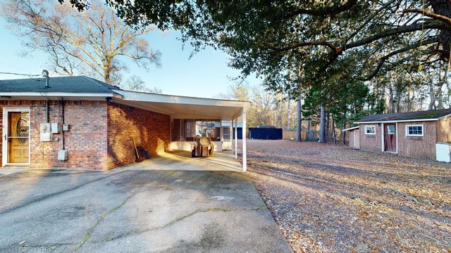 1843 Palomino Circle, Sumter, SC 29154