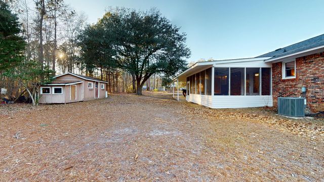 1843 Palomino Circle, Sumter, SC 29154