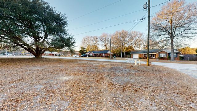 1843 Palomino Circle, Sumter, SC 29154