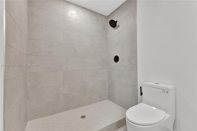 1563 NW 94th Way 09, Coral Springs, FL 33071