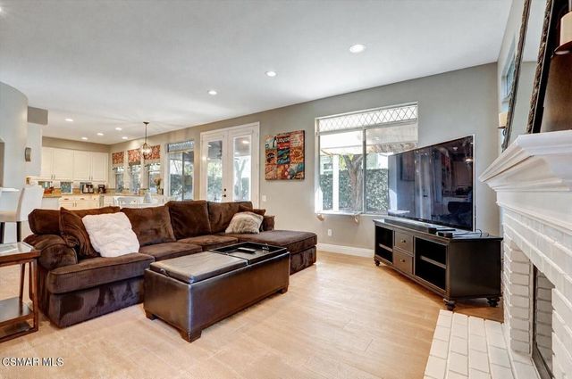 4395 Timberdale Road, Moorpark, CA 93021