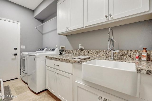 4395 Timberdale Road, Moorpark, CA 93021