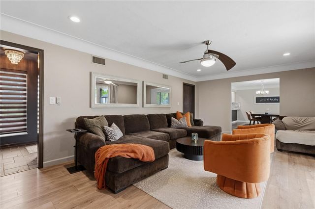 2411 Brown Bark Drive, Beavercreek, OH 45431