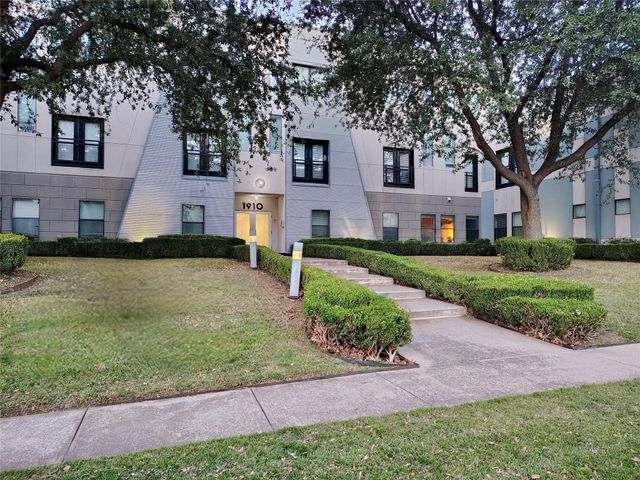 1910 Bennett Avenue 1, Dallas, TX 75206