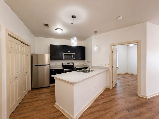 1910 Bennett Avenue 1, Dallas, TX 75206