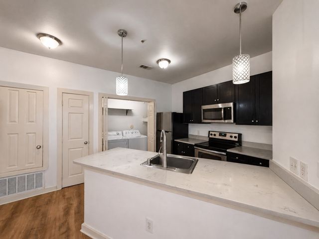 1910 Bennett Avenue 1, Dallas, TX 75206
