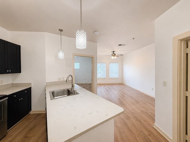 1910 Bennett Avenue 1, Dallas, TX 75206