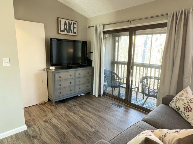 145 State Park Road A-3, Jamestown, KY 42629