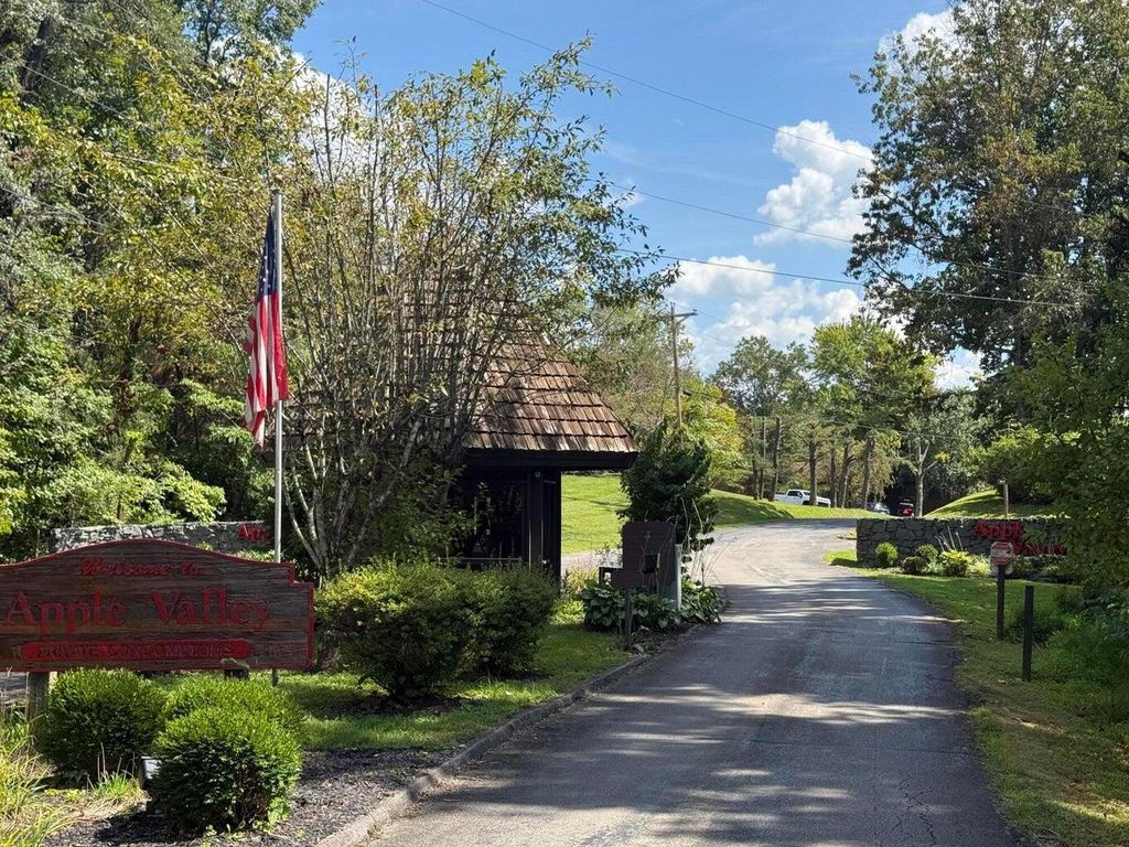 145 State Park Road A-3, Jamestown, KY 42629